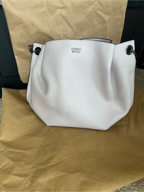 GUESS White Pebbled Leather Bucket Shoulder Bag with Silver Hardware